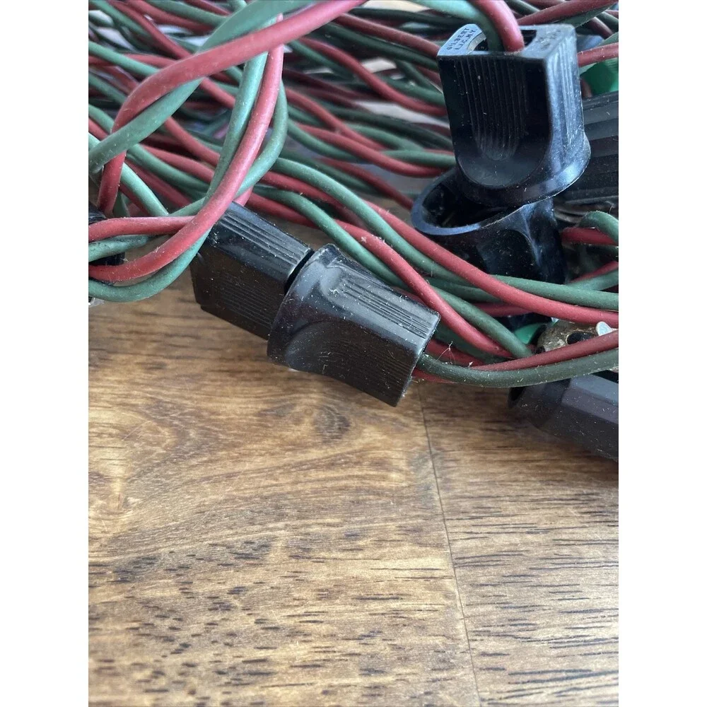 Vintage Christmas C9 Light 2 Wire Strand Red & Green Wire With Clips